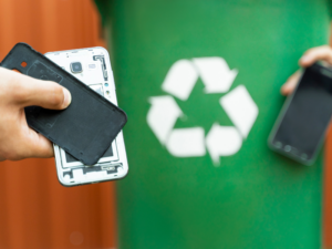 Recycling old cell phones is the best way to protect the environment