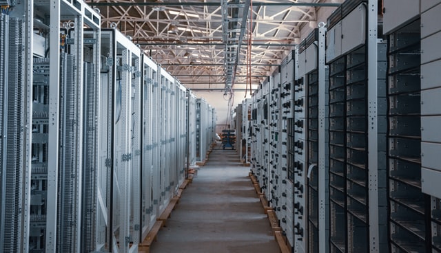 a long hallway of computer servers